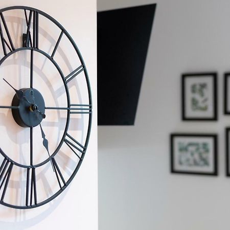 Le Petit Botte Apartment Рен Екстериор снимка