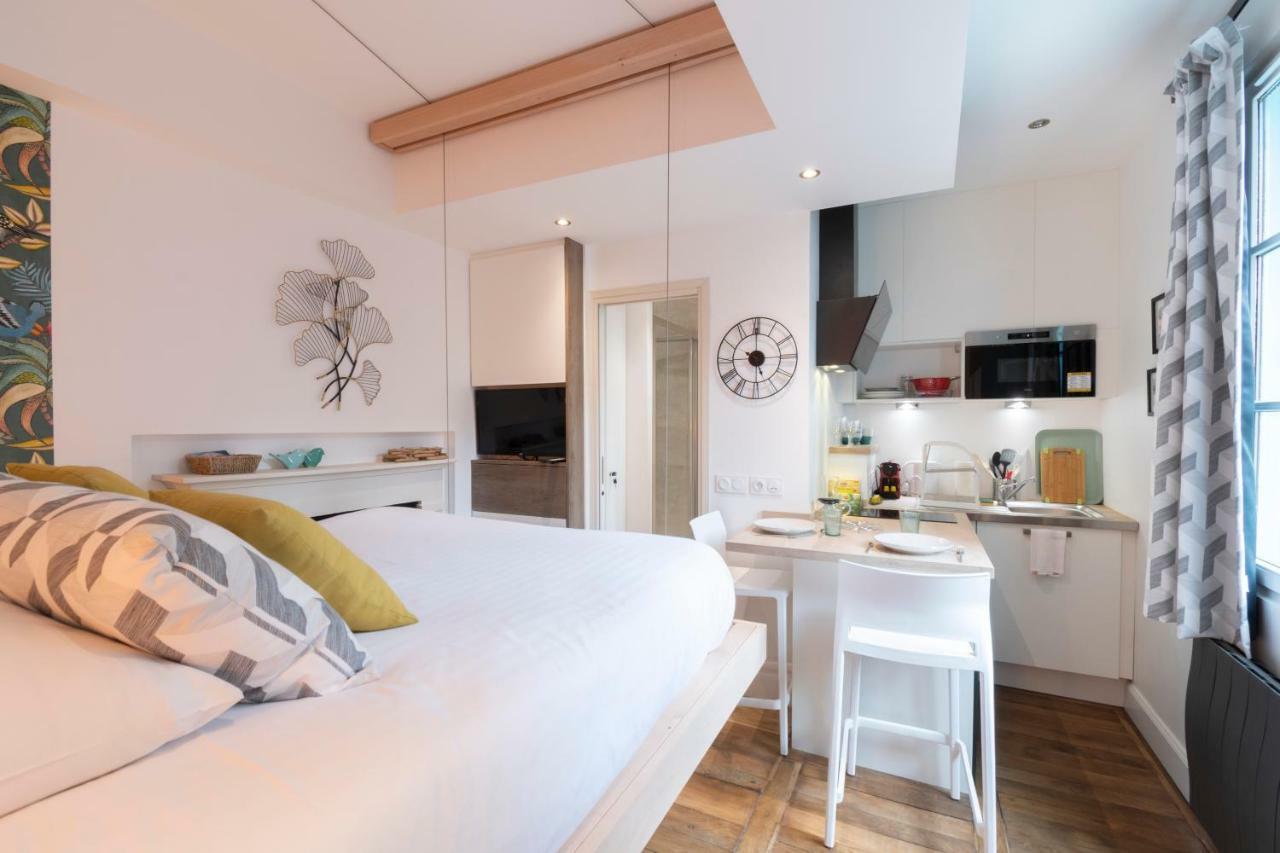 Le Petit Botte Apartment Рен Екстериор снимка